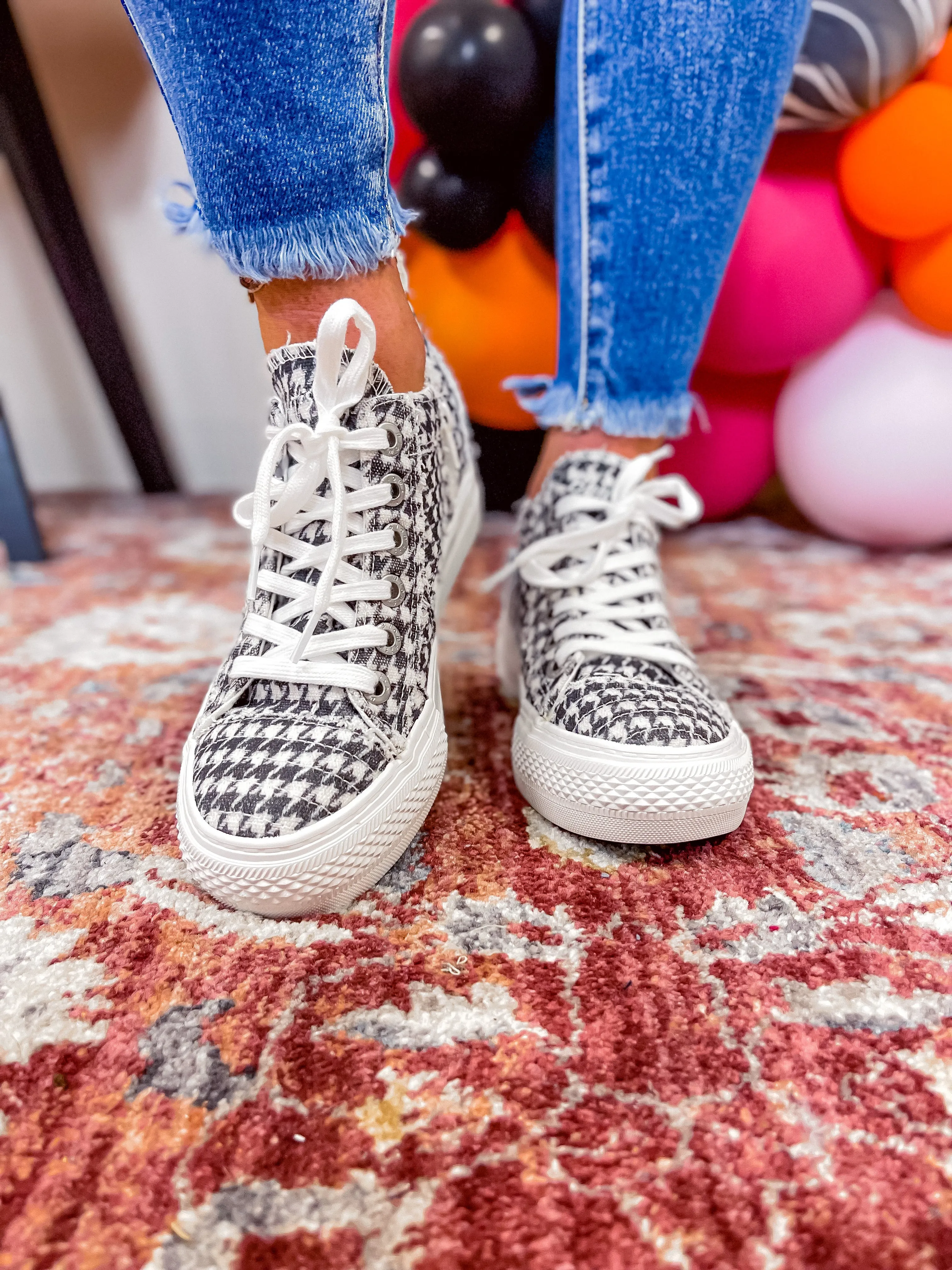 Blowfish Black & White Central Park Miami Sneaker