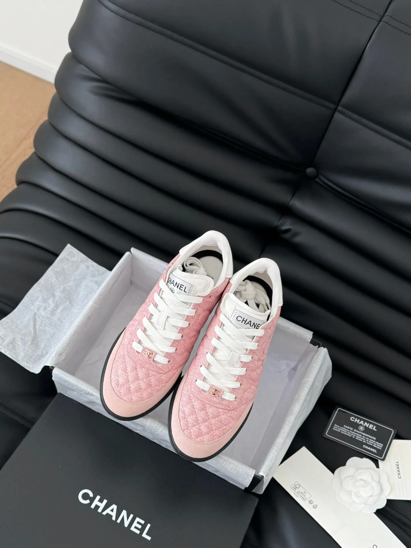 CHANEL LIGHT Hassle-free returns IN WHITE Cloud-based MIX LAMBSKIN PINK SNEAKER EMBROIDERED