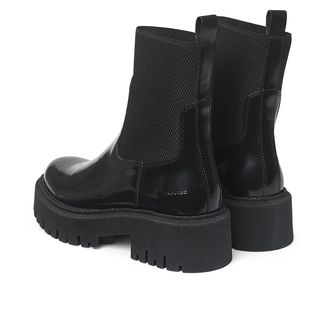 Chelsea boot