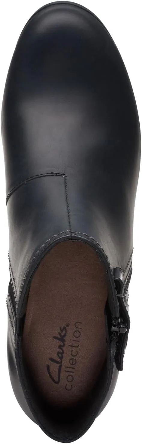 Clarks Women's Bayla Glow Fashion Boot
