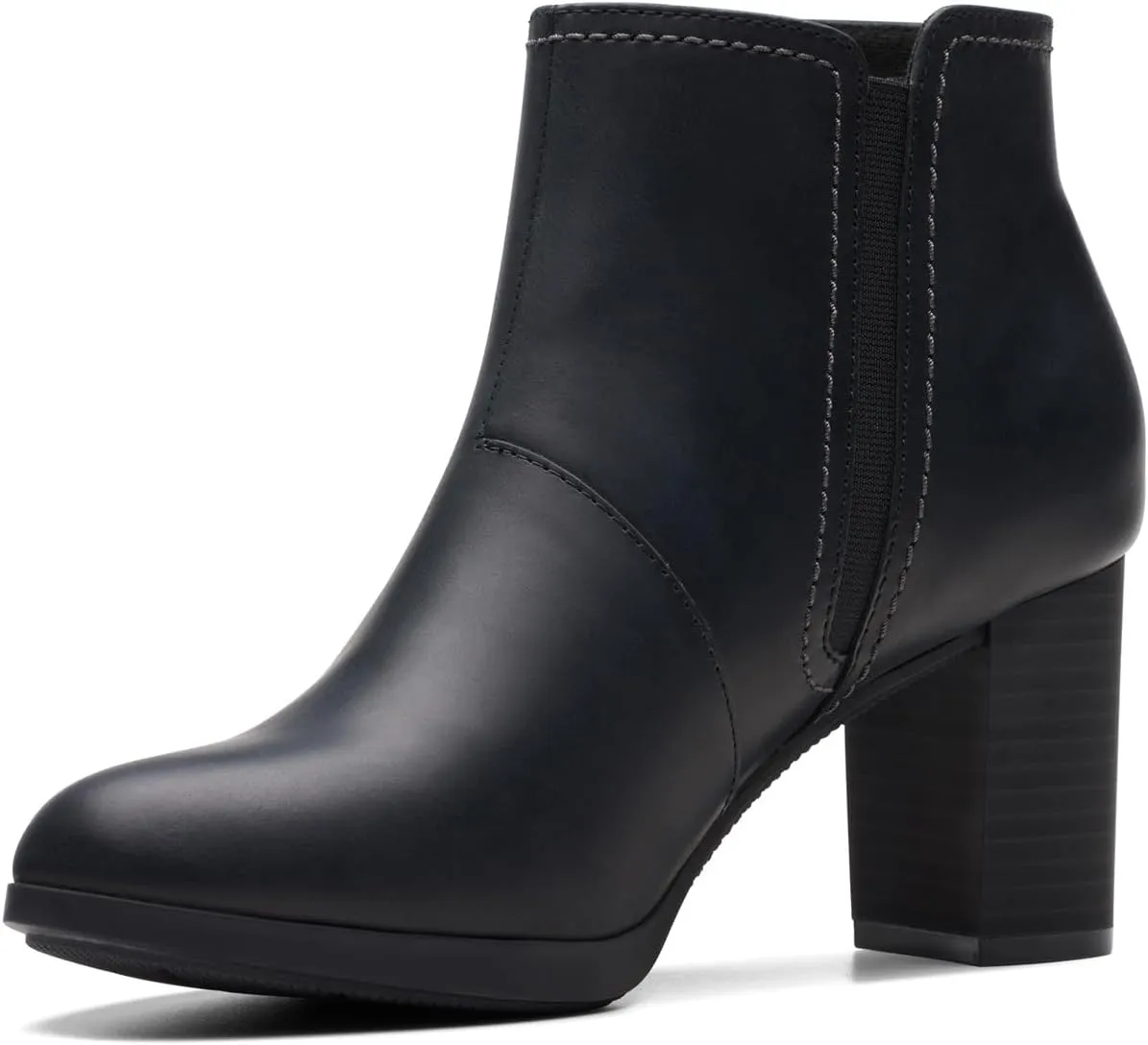 Clarks Women's Bayla Glow Fashion Boot
