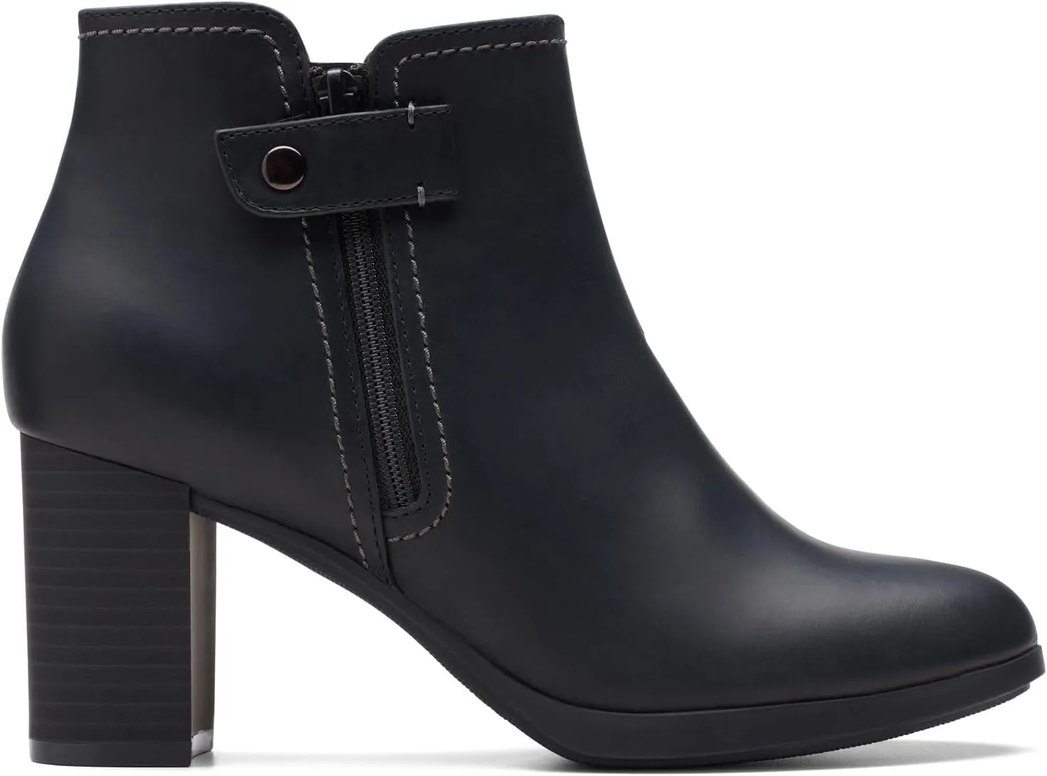 Clarks Women's Bayla Glow Fashion Boot