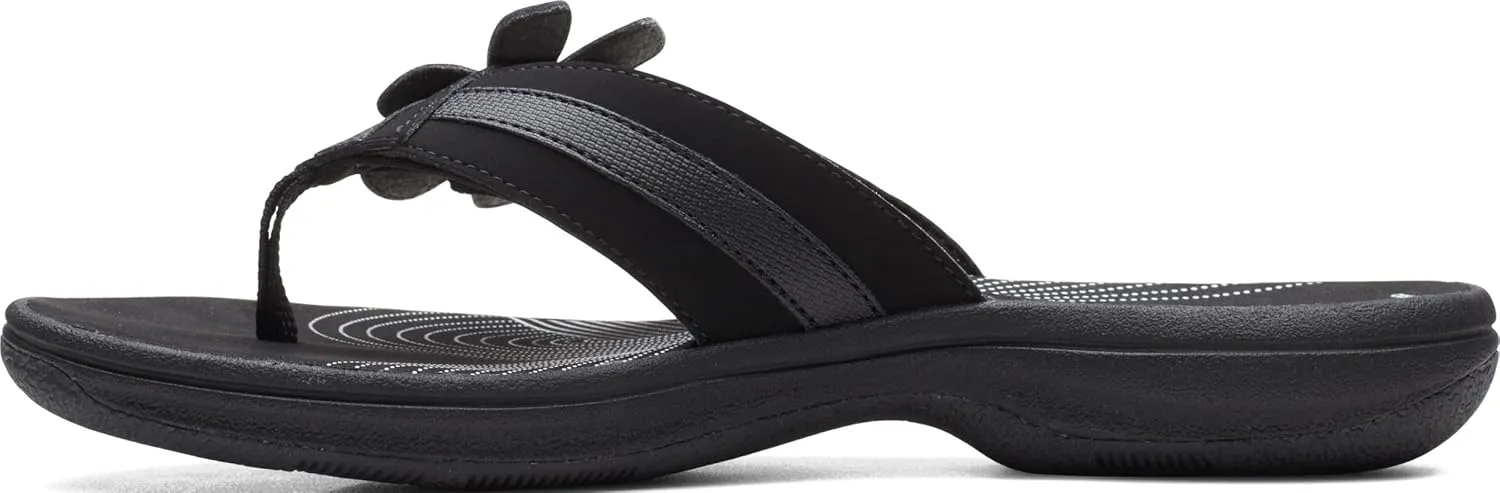 Clarks Womens Breeze Sea Flip-Flop Sandals - Comfortable Flip Flop with Adjustable Hook and Arch Support - Casual Summer Wearing Cloudsteppers for Everyday