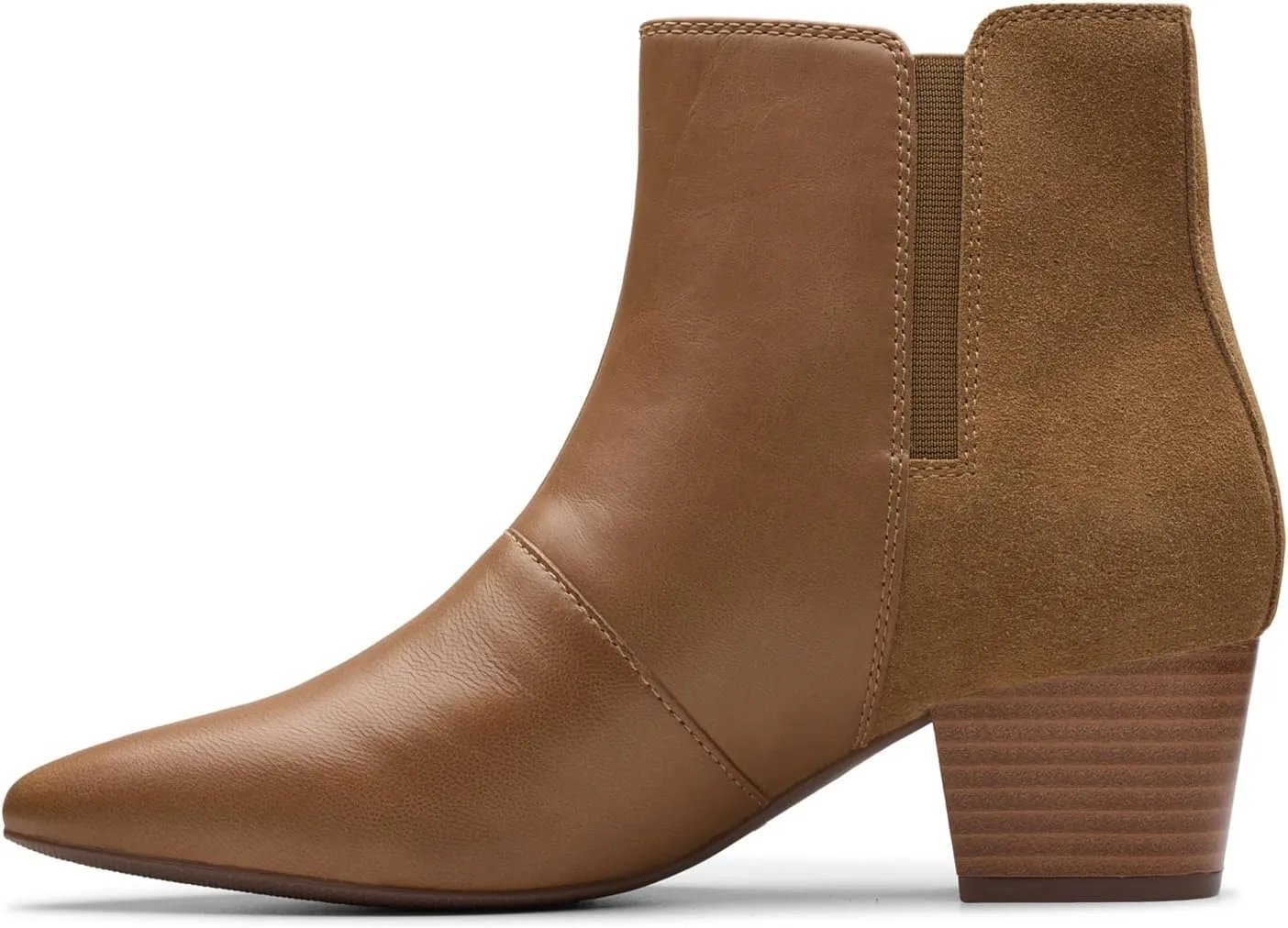 Clarks Women's Ellanie Vibe Ankle Boot
