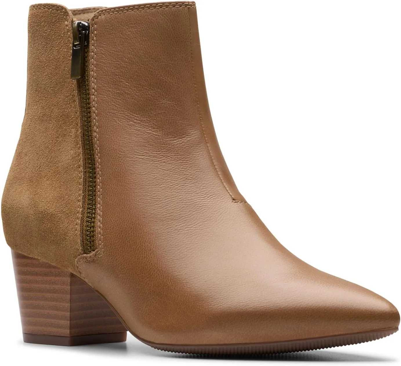 Clarks Women's Ellanie Vibe Ankle Boot