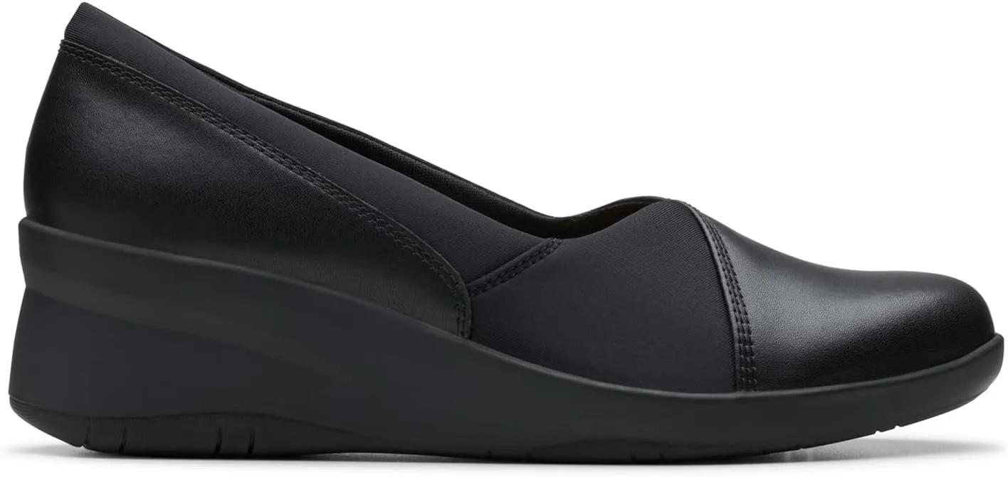 Clarks Women's Suttyn Walk Loafer