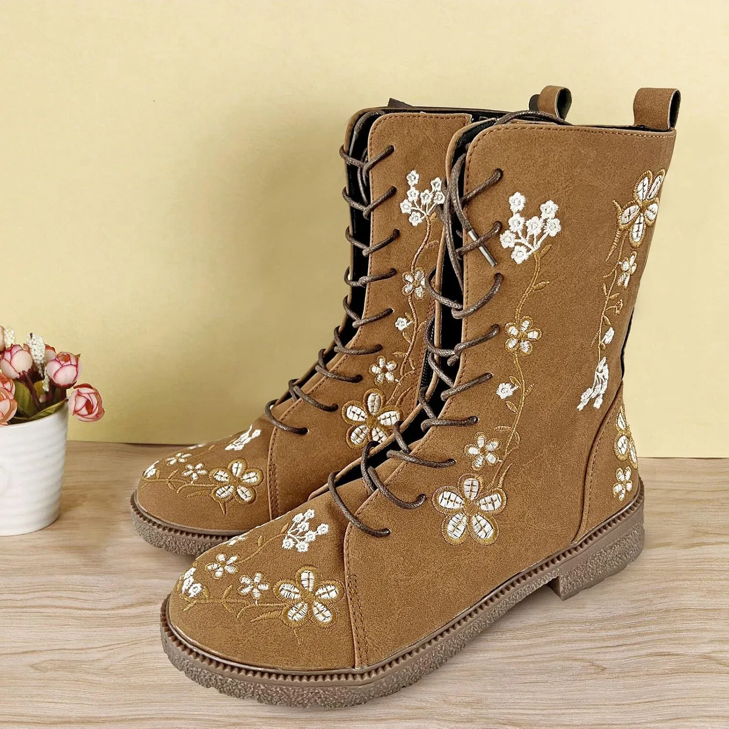 Crzidha Vintage Combat Boots for Women,Classic Side Zipper Lace Up Low Heel Riding Ankle Boots Chic Stylish Floral Embroidered Suede Boots Casual Winter Fall Walking Travel Flat Shoes