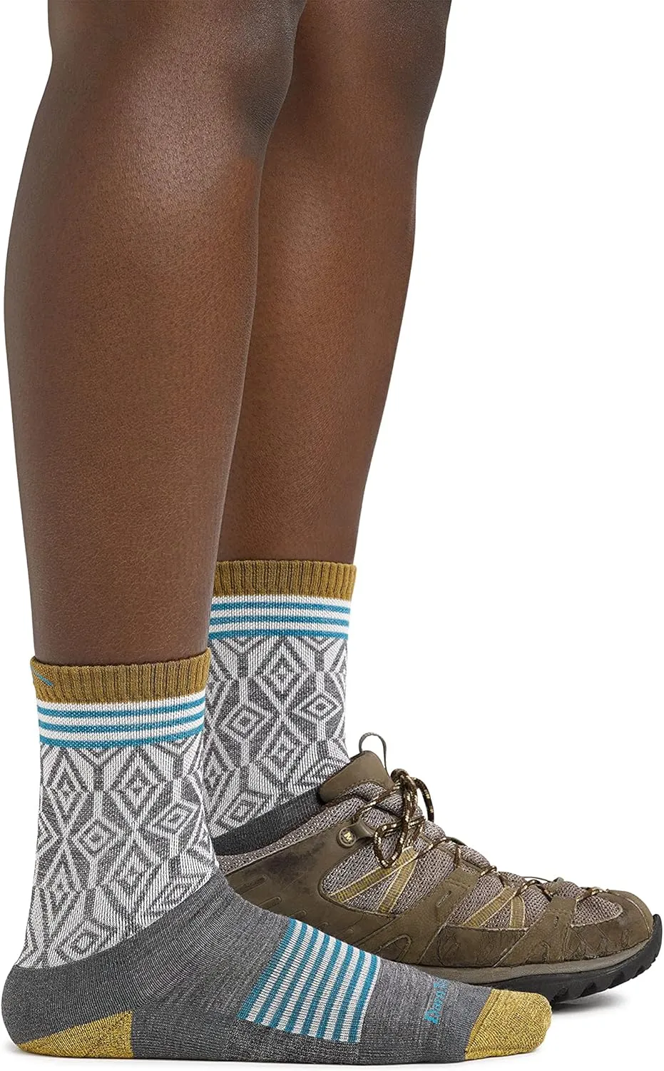 Darn Tough Women's Sobo Micro Crew Lightweight Hiking Sock (Style 1977) -