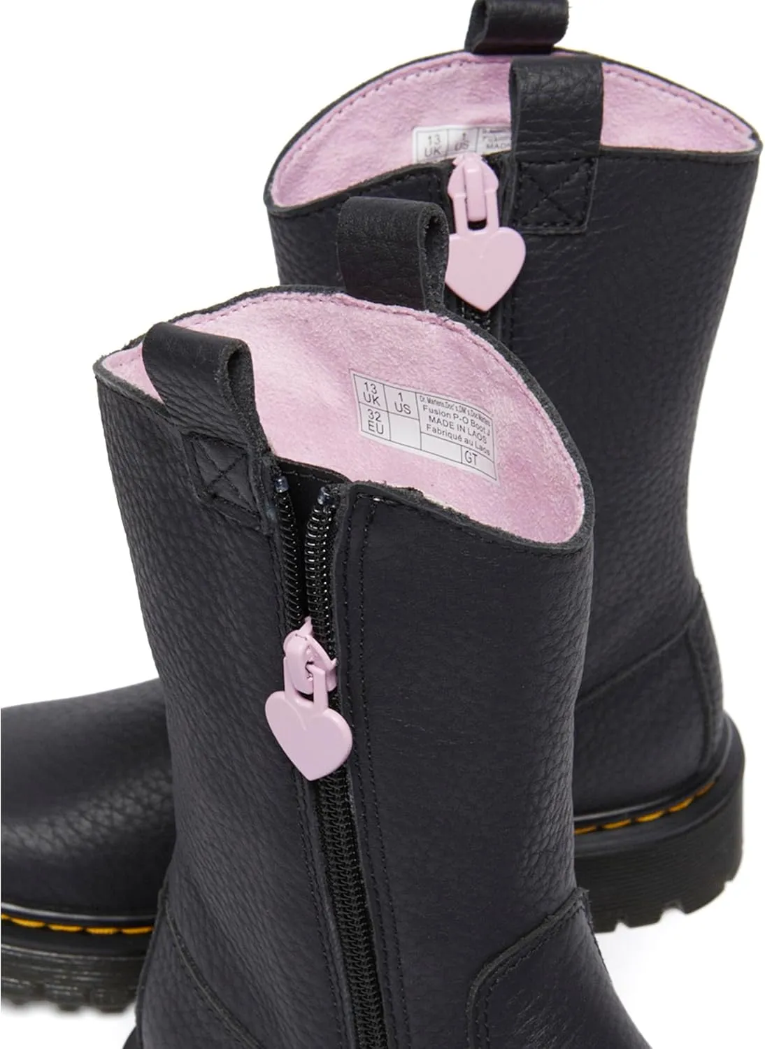 Dr. Martens Unisex-Child Bex Heart P-o Boot Junior (Little Big Kid) Fashion