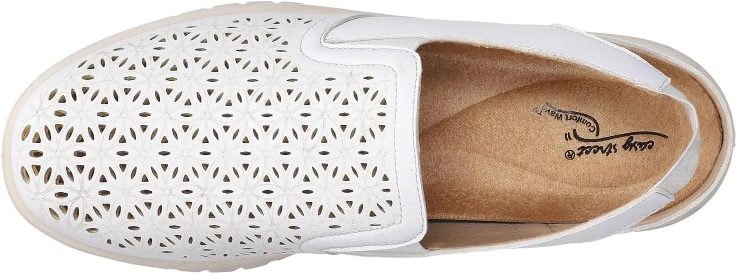Easy Street Women's Petal Sneaker