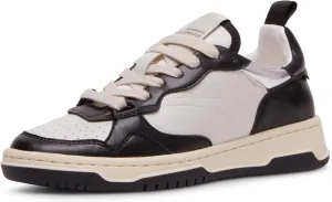 Everlie Sneaker