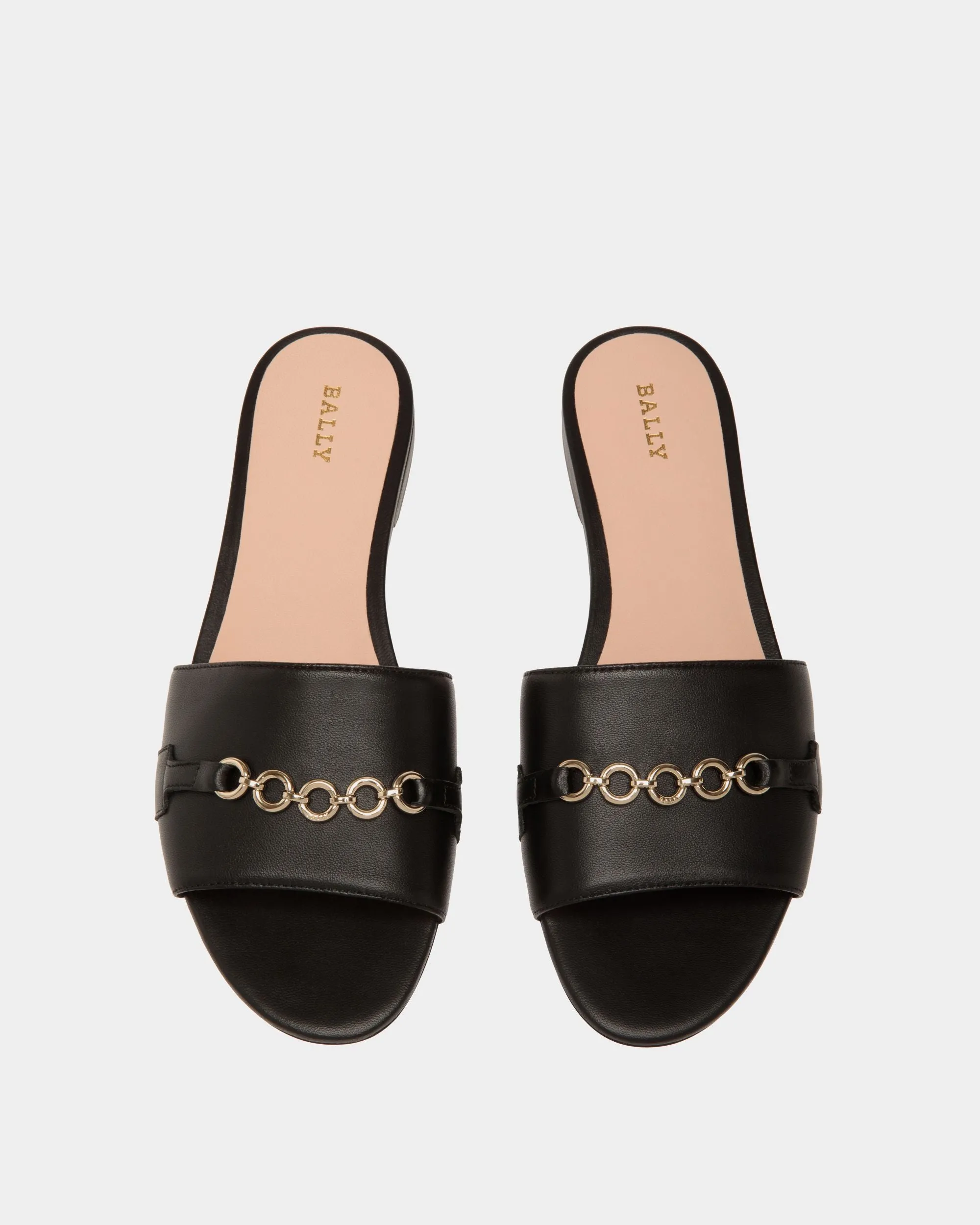Flat Sandals In Black Leather
