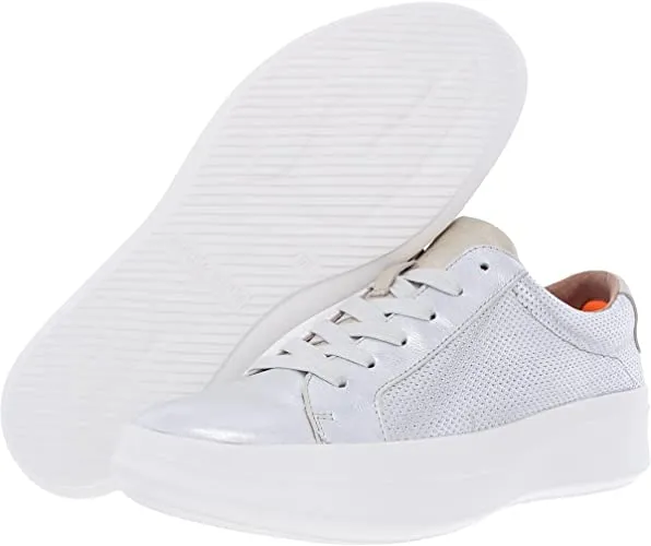 Gentle Souls by Kenneth Cole Women's Rosette Platform Sneaker, Silver, 7 M US