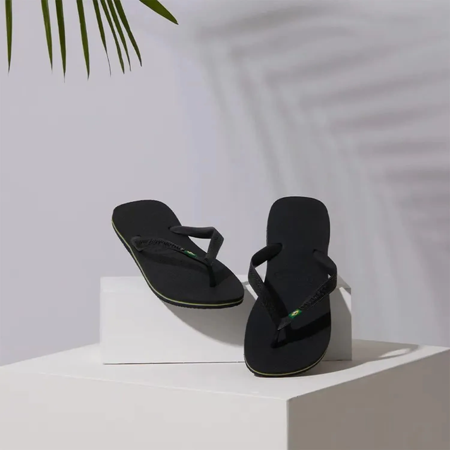 Havaianas Men's Brazil Flip Flop Sandal