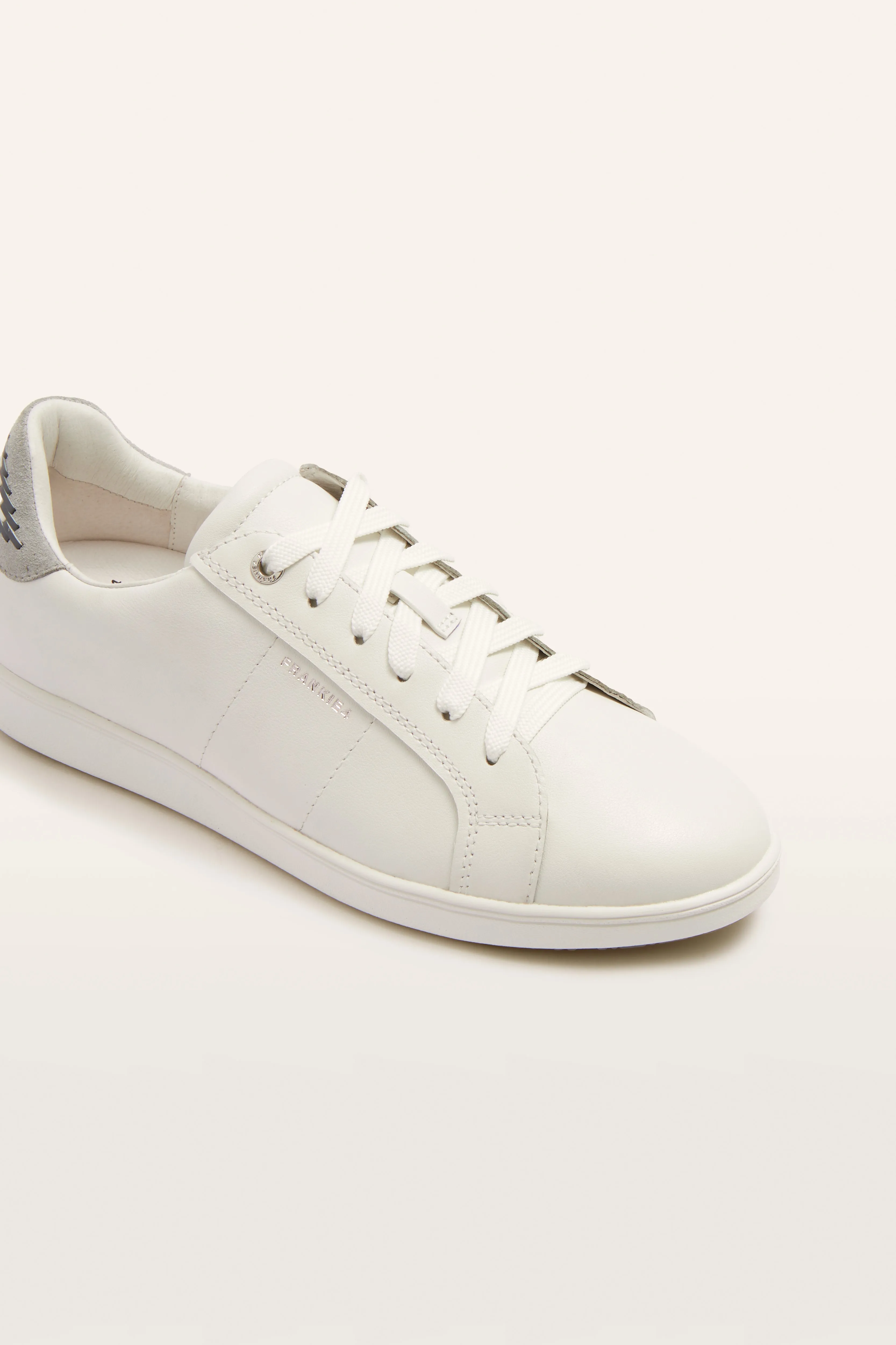 JACKIE V || WHITE/BLUE MIX || FRANKiE4