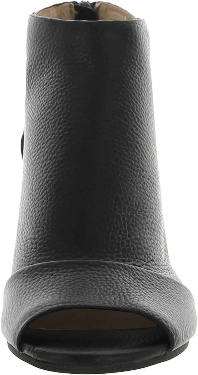 Kenneth Cole New York womens Charlene Shootie Ankle Boot