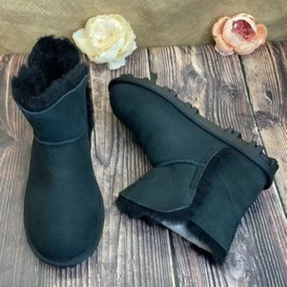 Kirkland Black Faux Fur Winter Ankle Bootie 9M