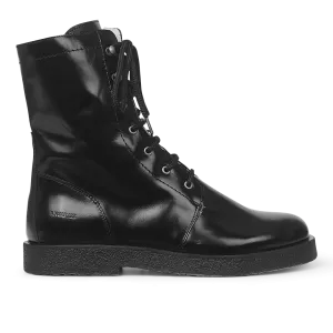 Lace-up boot with wool lining and zipper