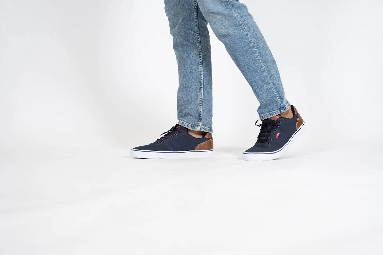 Levi's Mens Miles Perf PU NB Contrast Trim Casual Sneaker Shoe