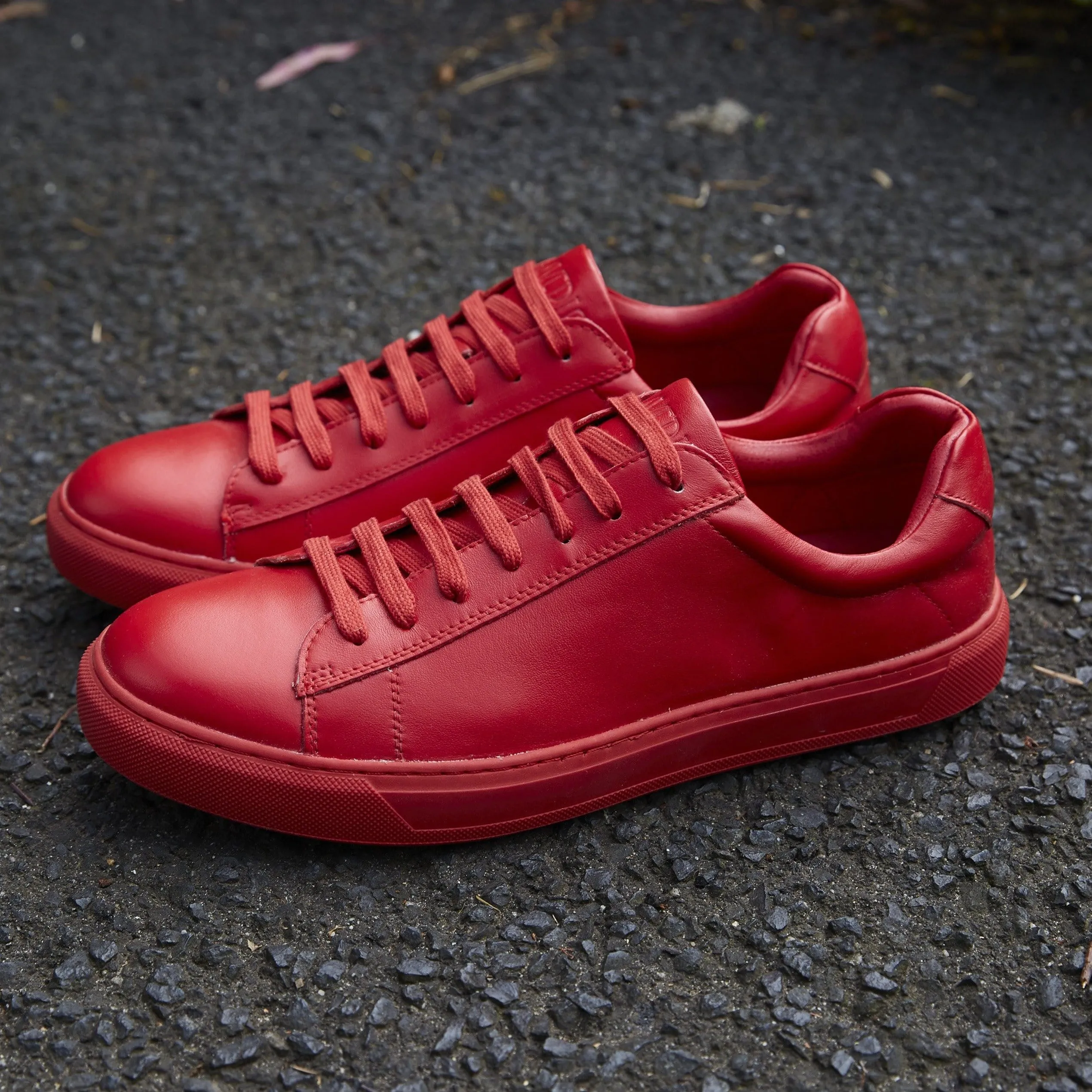 Mavericks cooper mens sneaker in red leather