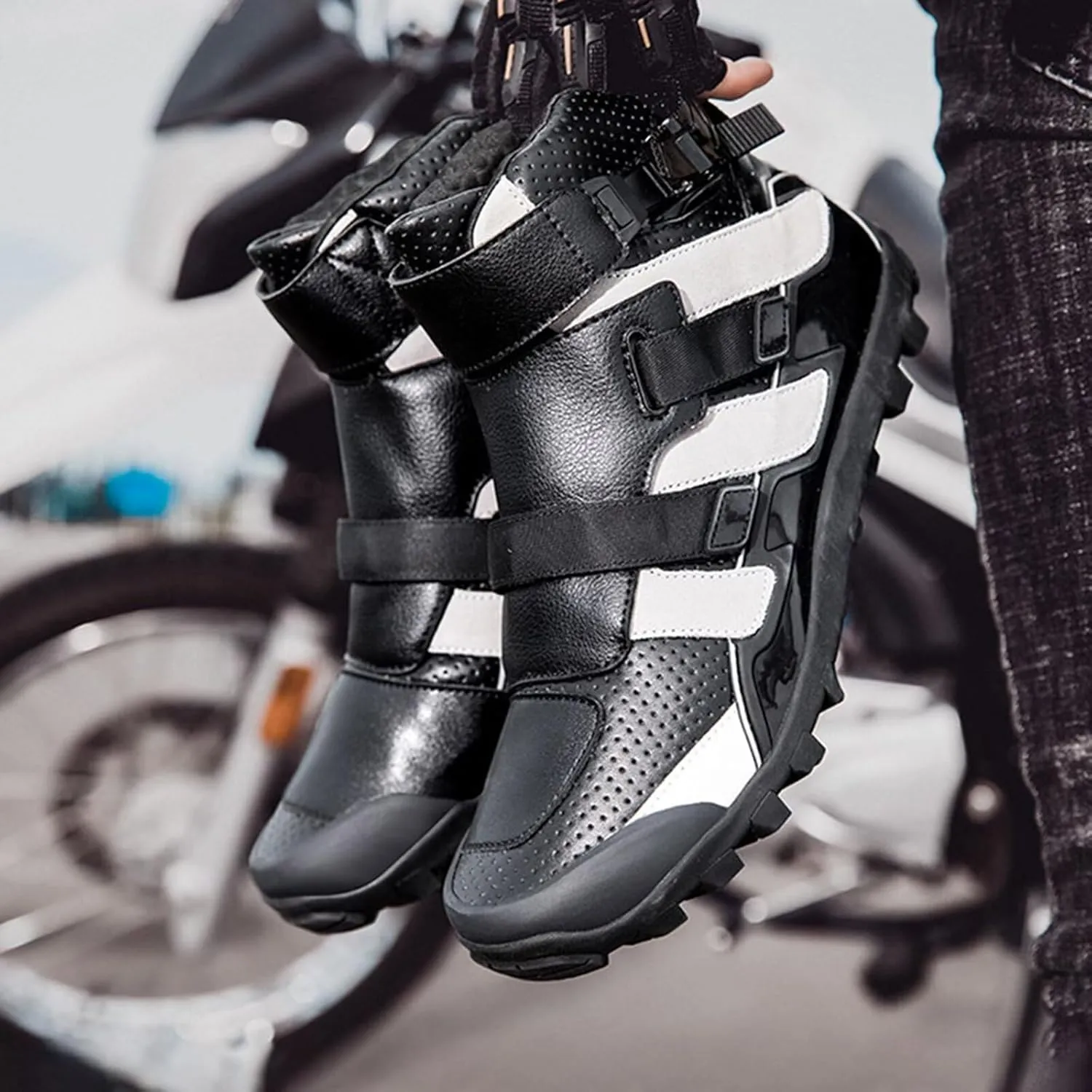 Men's Motorcycle Boots Racing Shoes Self-Adhesive Breathable Casual Short Ankle Road Street Motocross Protective Sneakers Touring Sports Safety Shoes