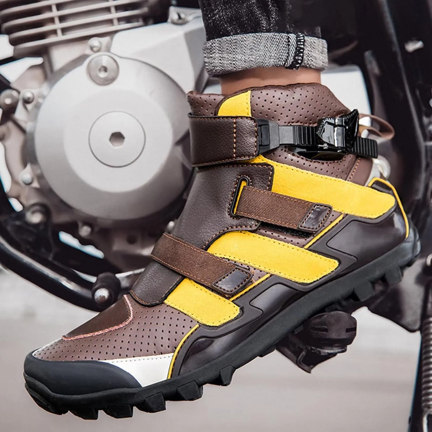 Men's Motorcycle Boots Racing Shoes Self-Adhesive Breathable Casual Short Ankle Road Street Motocross Protective Sneakers Touring Sports Safety Shoes