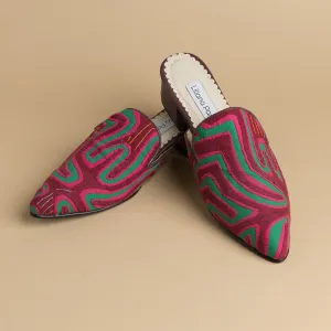Mola Mule | Wine Tones & Green