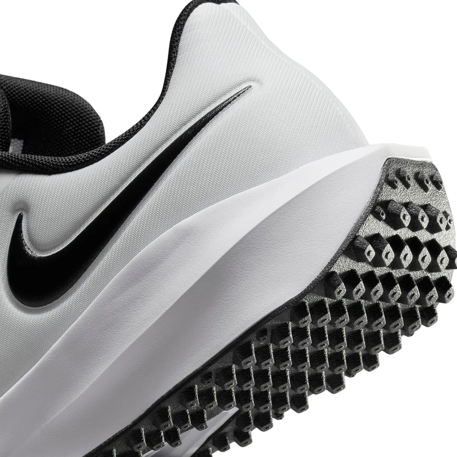 Nike Men's Infinity G Next Nature Sneaker