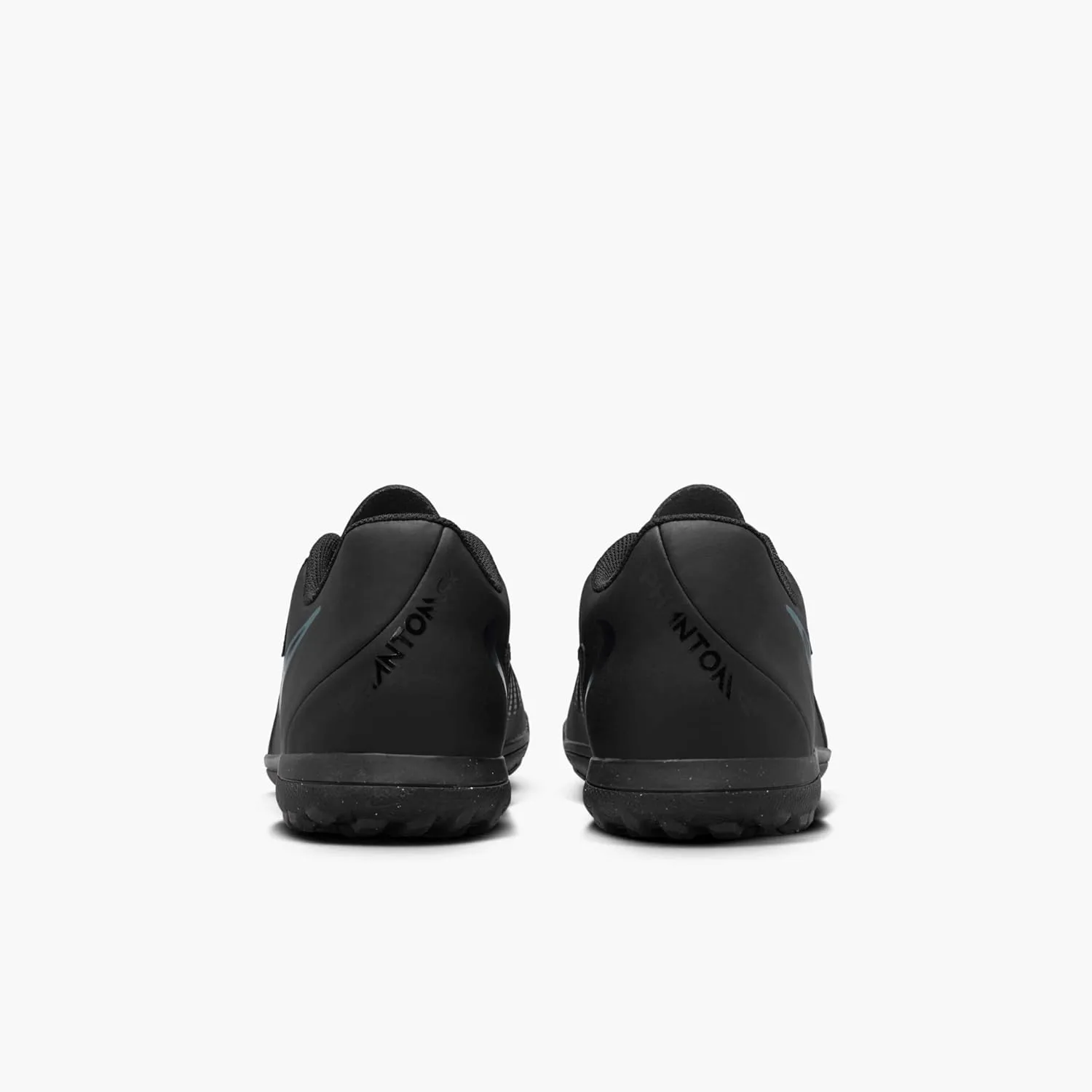 NIKE Men's Sneaker