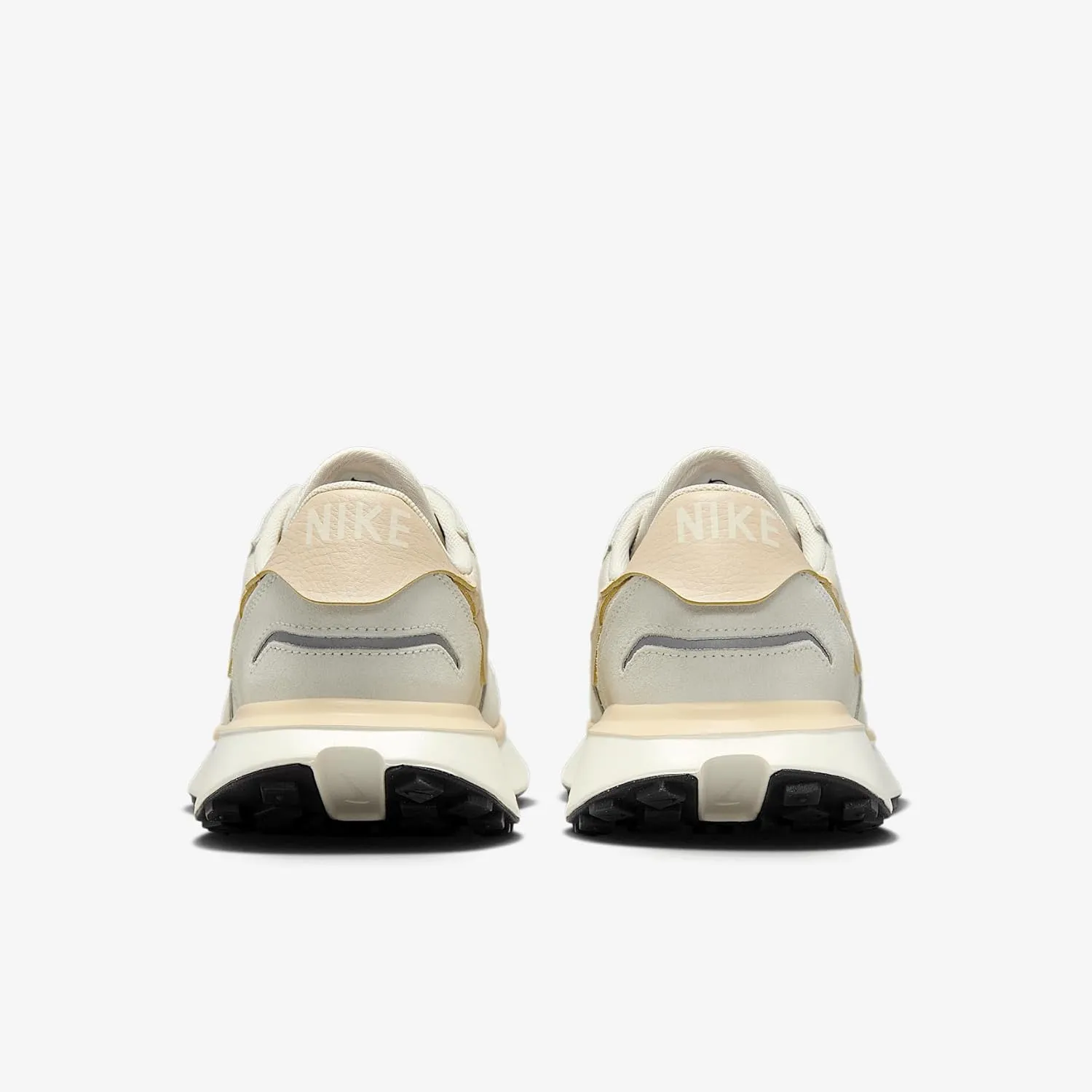 Nike Women's Sneaker