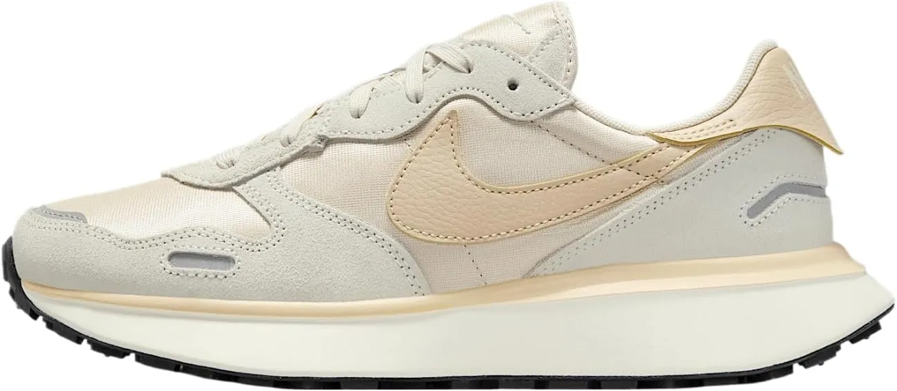 Nike Women's Sneaker