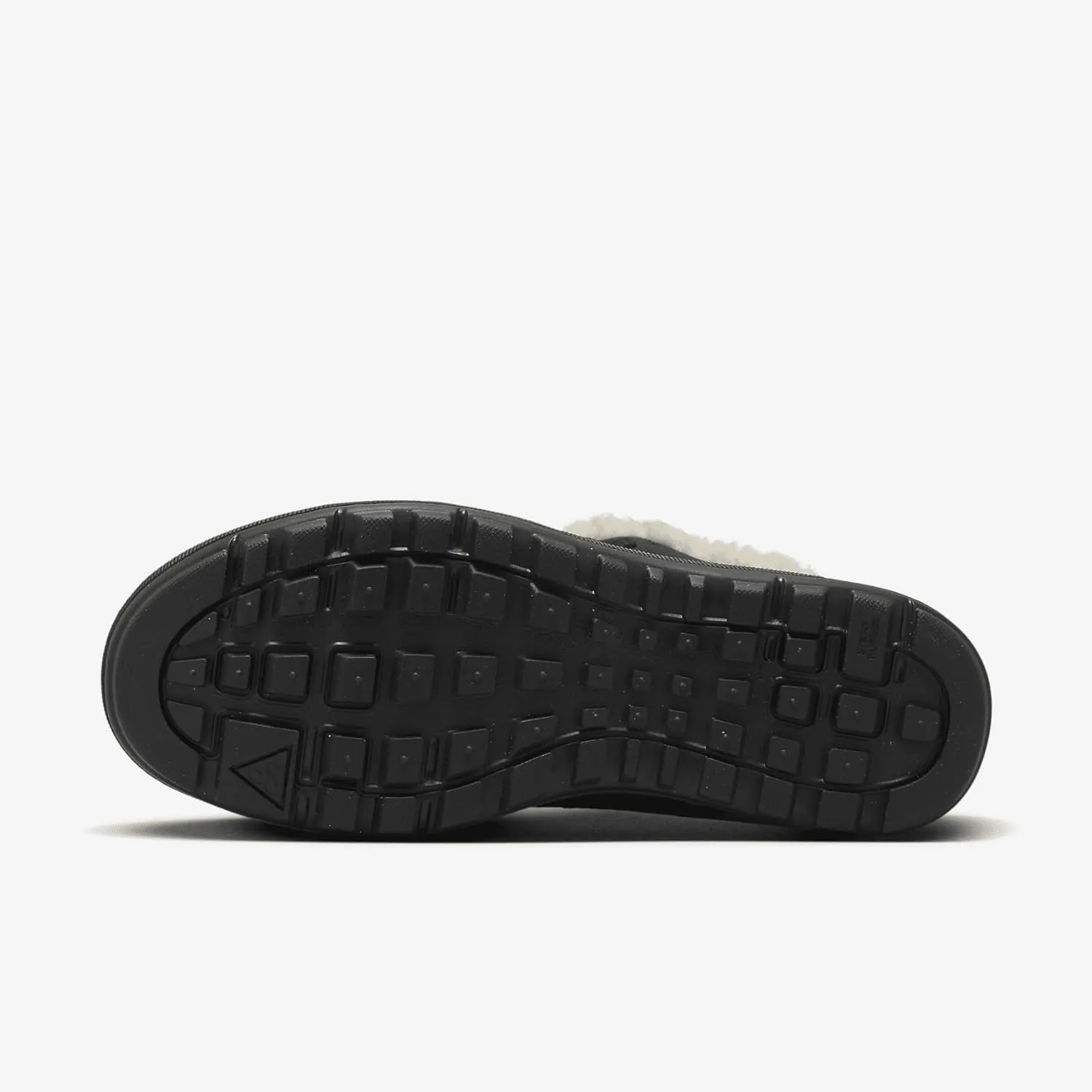 Nike Women's Woodside Chukka II Duck Boot