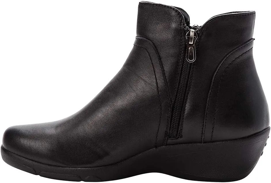 Propét Women's Waverly Ankle Boot
