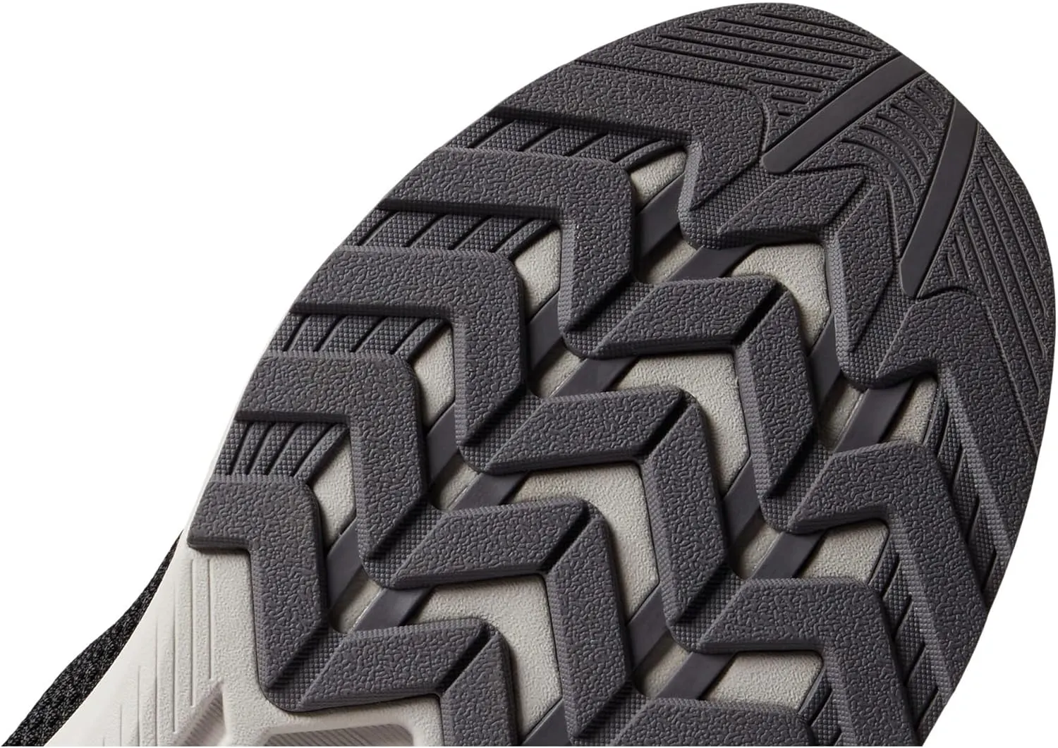 Saucony Men's Axon 3 Sneaker
