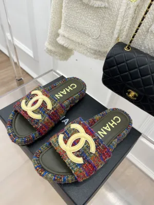 SE1018 CC Slippers / Size5-10