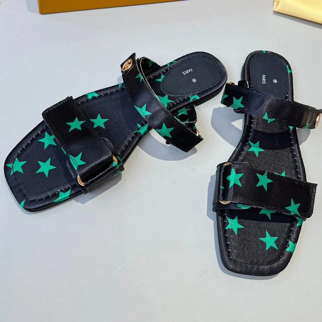 SE1056 LB Flat Mule /  Size5-11