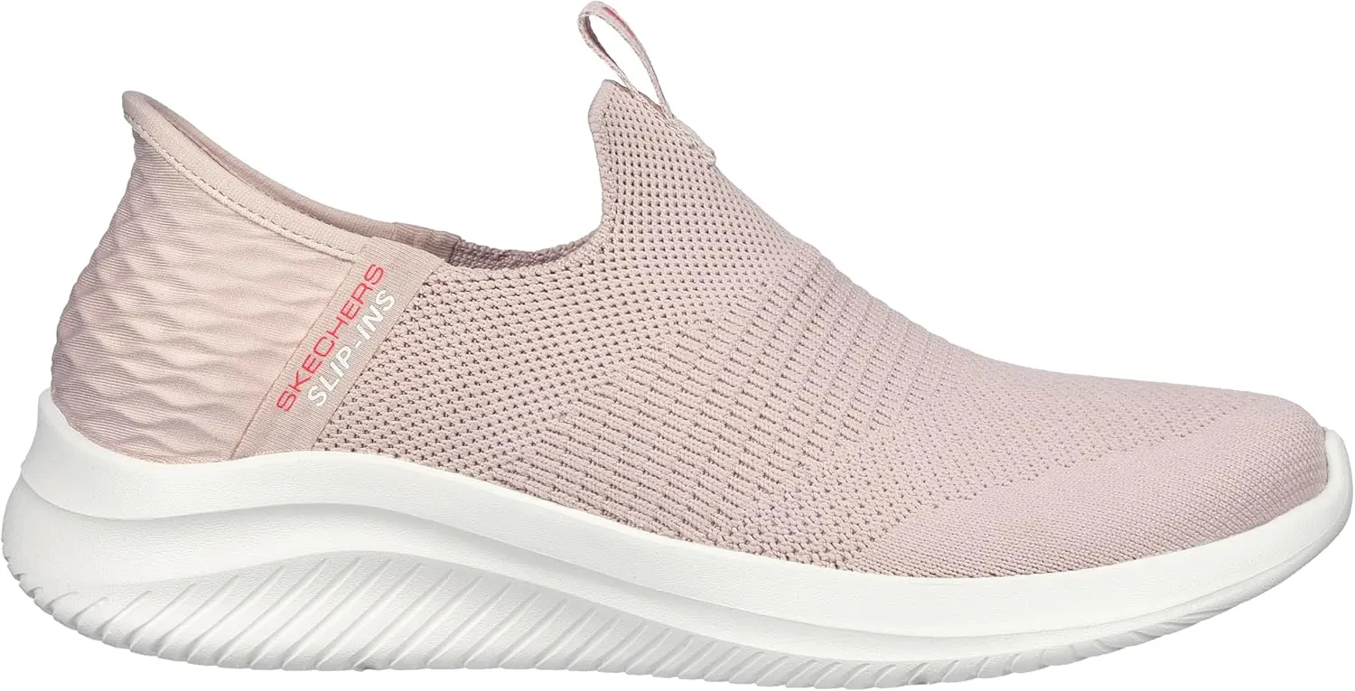 Skechers Women's Ultra Flex 3.0-Cozy Streak Sneaker, 0
