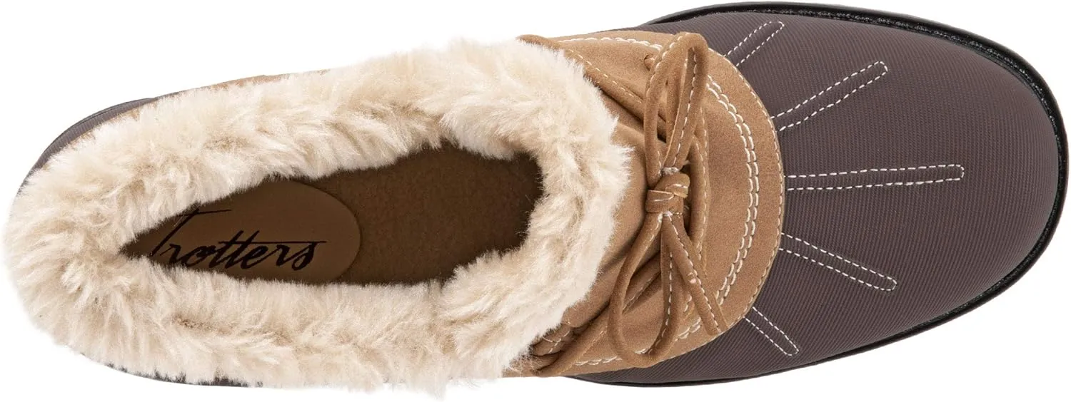 SoftWalk Women's Boot Ballet Flat