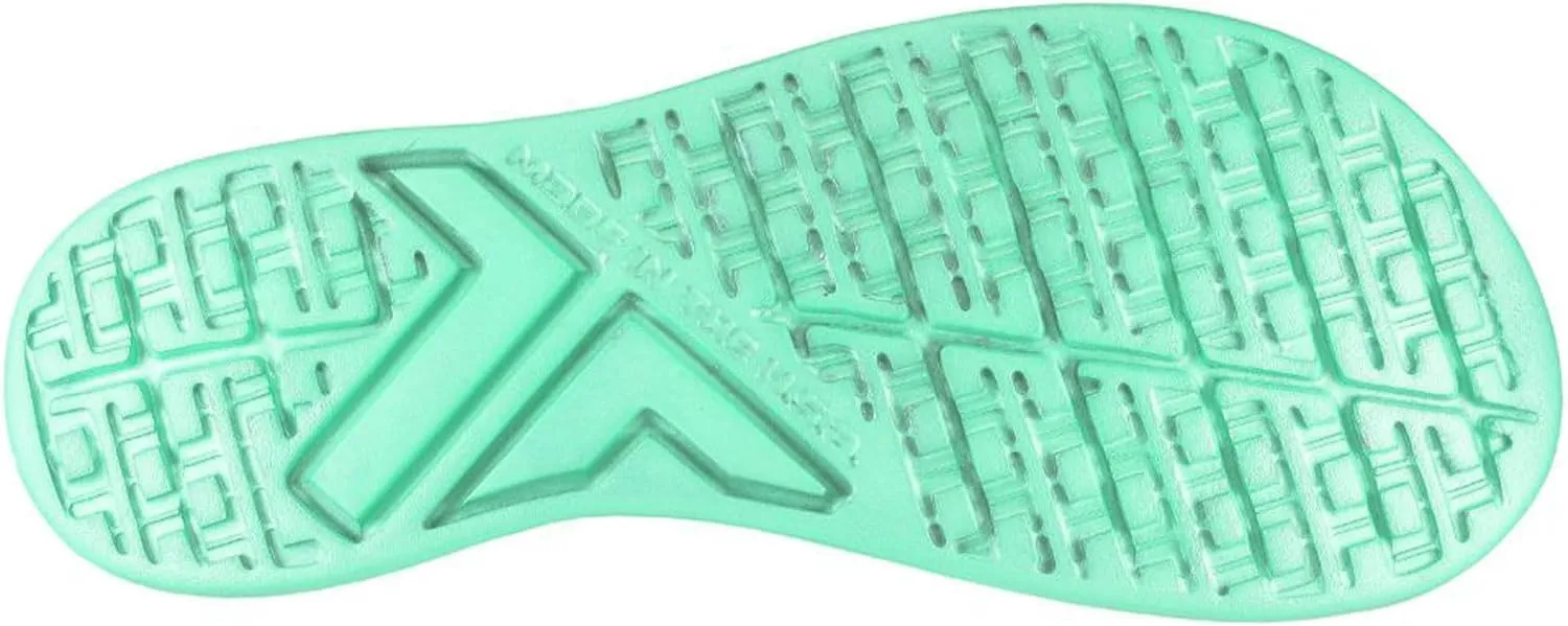 TELIC Unisex Energy Made in USA Pillow-Soft, Supportive, Lightweight, Waterproof Arch Support Flip Flops for Beach & Pool