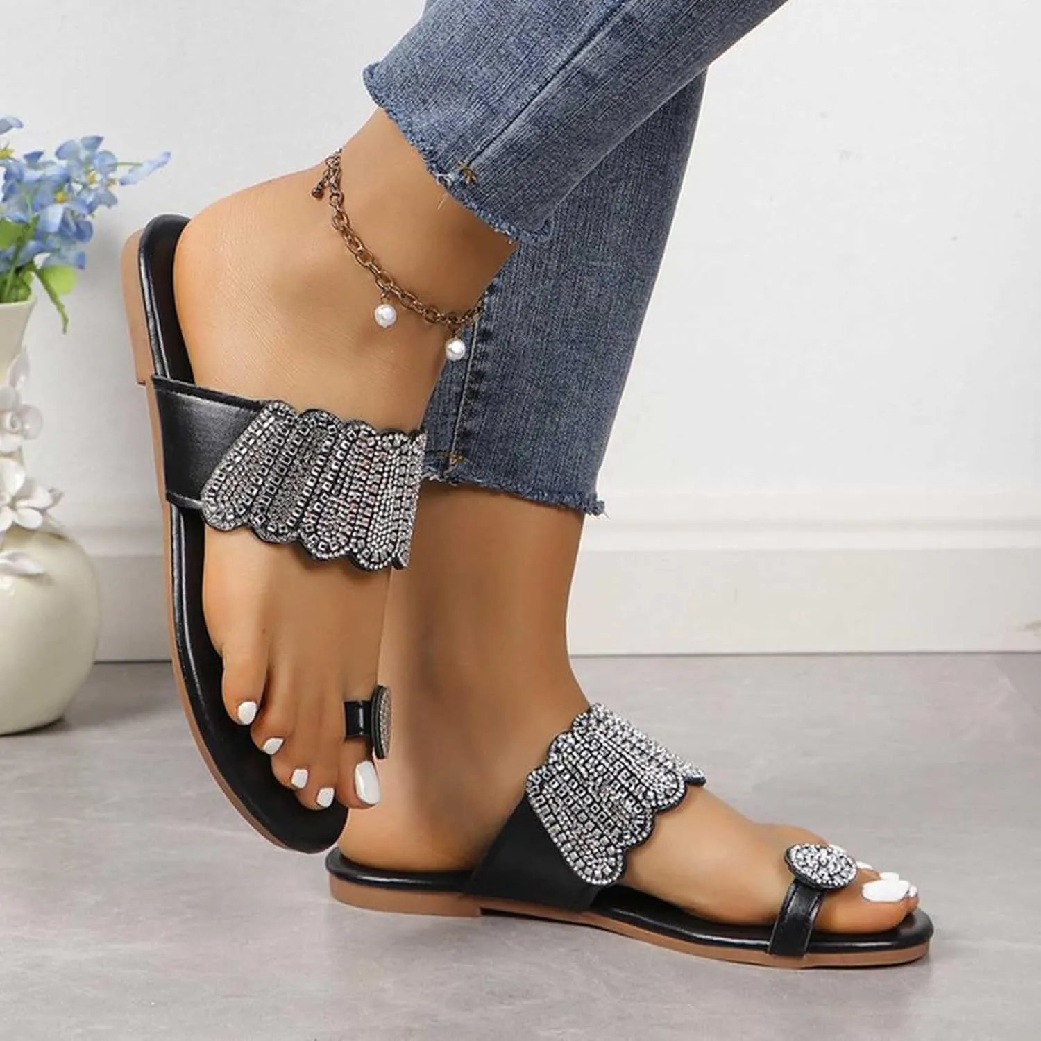 Toe Ring Sandals Women Fashion Sparkly Bling Flip Flops Lightweight Slip on Indoor Outdoor Flip-Flops Shoes
