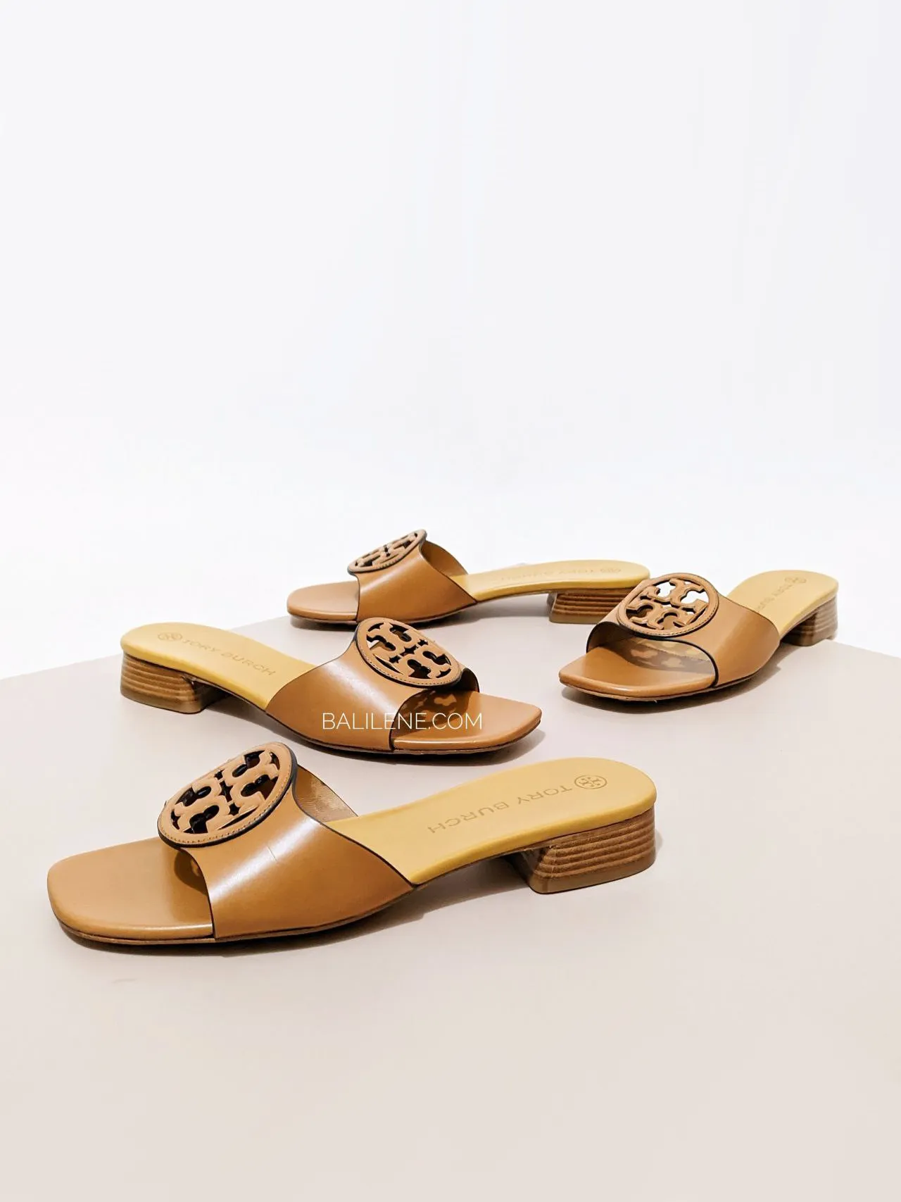 Tory Burch Bombe Miller Slide Calf Leather Caramel Corn/Hornet