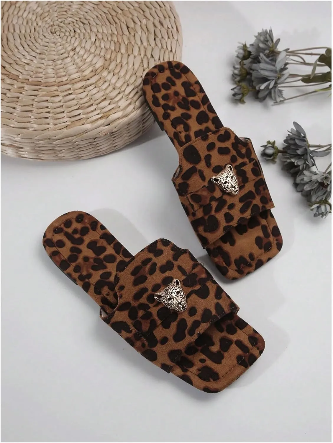 Verdusa Women's Leopard Print Flat slide Sandals Tiger Head Buckle Deco Summer Shoes