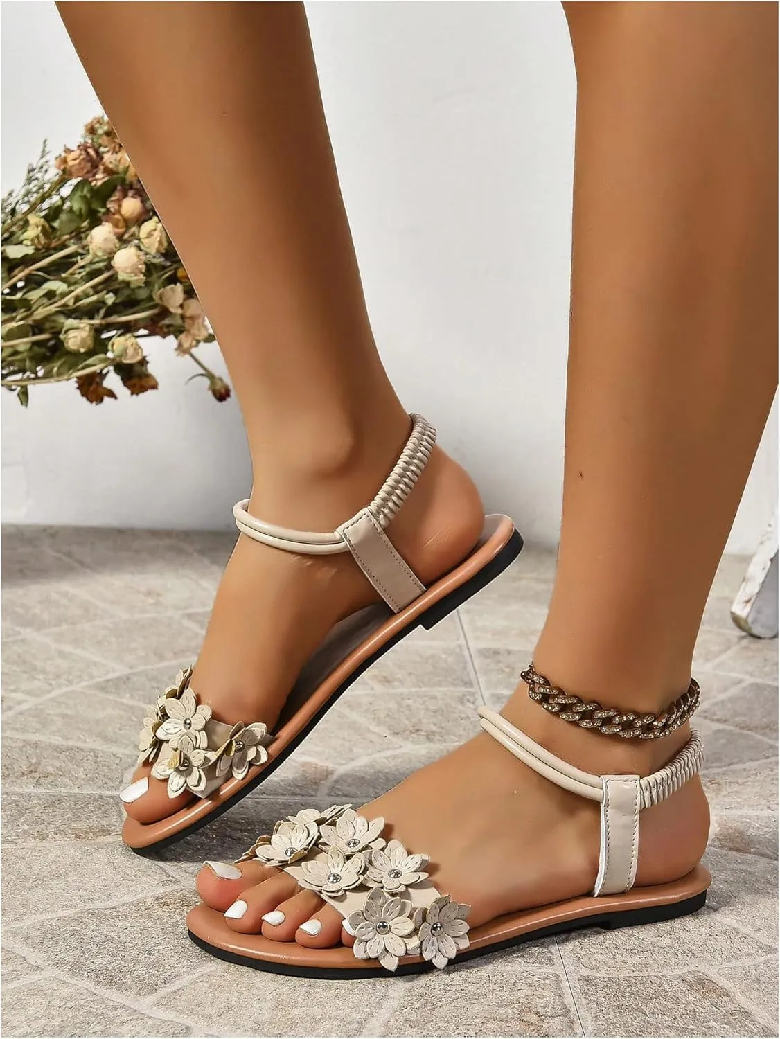 Verdusa Women's Summer Sandals Flower Leather Flat Sandals with Ankle Strap