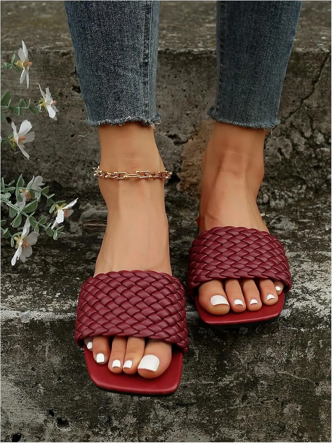 Women's Braided Flat Sandals Woven Square Open Toe Slip on Beach Slide Sandals