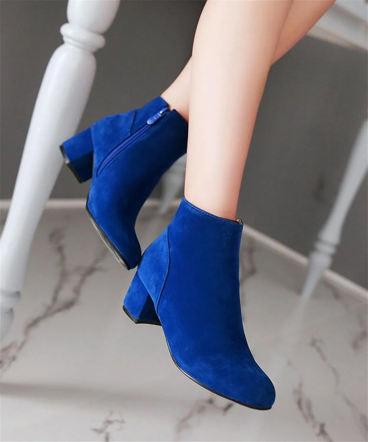 Women's Closed Round Toed Ankle Boots Round Toe Chunky Party Club Zipper Solid Shoes Cosplay Formal Occasion Concise Classic Suede Comfy Block Mid Heeled Booties