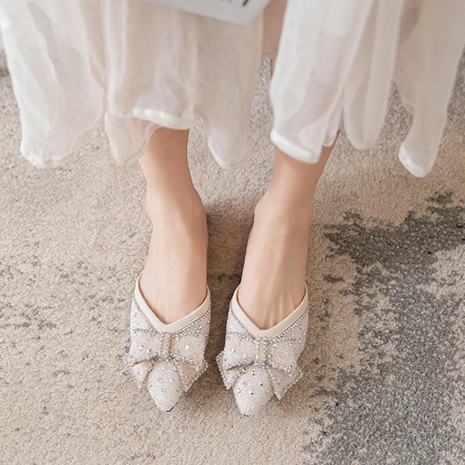 Women's Rhinestone Bow Flat Mules,Fashion Sequins Bow-Knot Closed Pointed Toe Backless Comfortable Slip-On Beef Tendon Soft Sole Slides Wedding Party Mule Shoes