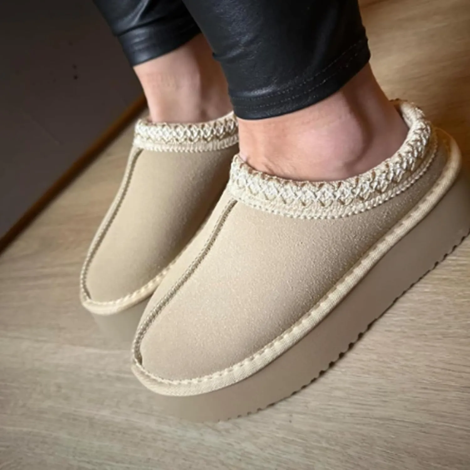 Women's Slippers Platform Mini Boots Short Ankle Boot Women Slippers Slip on Fur Fleece Lined Short Ankle Boot for Indoor Outdoor