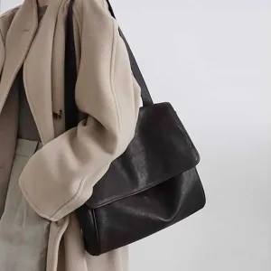 Women's soft leather handbag large capacity shoulder bag, flip cover mailman leather shoulder bag