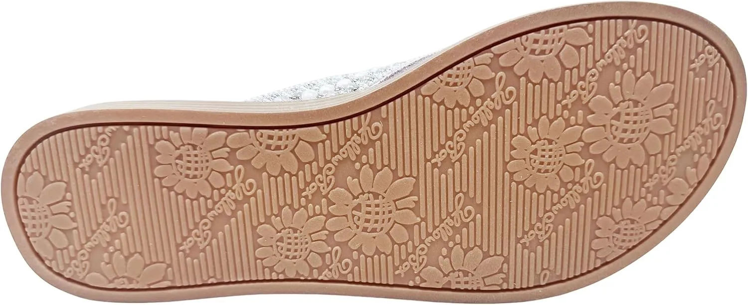 Yellow Box Women's Debra Flip Flop Sandal, Round Toe, 0.75 Inch Heel, 0.5 Inch Platform, Comfortable Flip-Flop